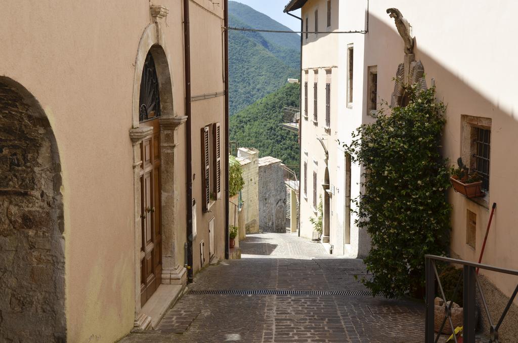 La Torre Del Cerreto Villa Cerreto di Spoleto ภายนอก รูปภาพ